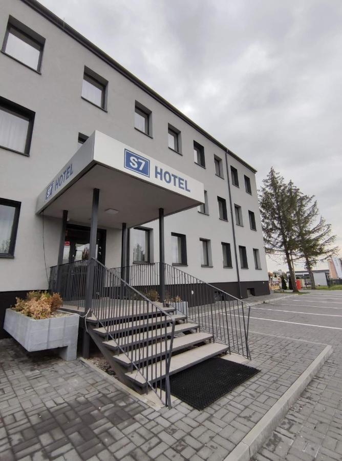 S7 Hotel Kielce Exterior foto