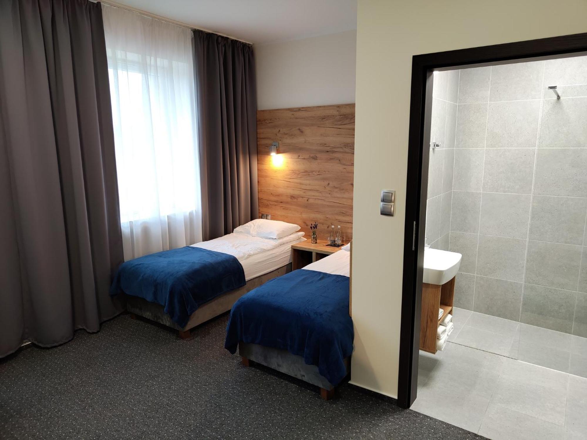 S7 Hotel Kielce Exterior foto