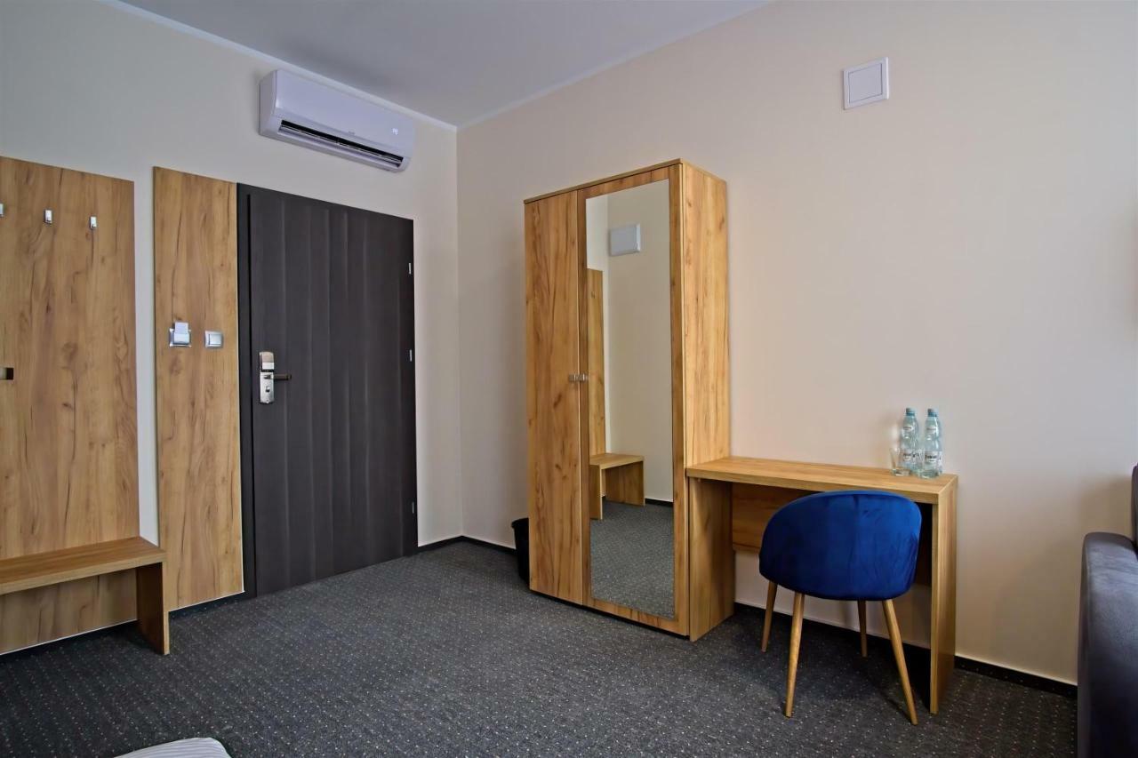 S7 Hotel Kielce Exterior foto