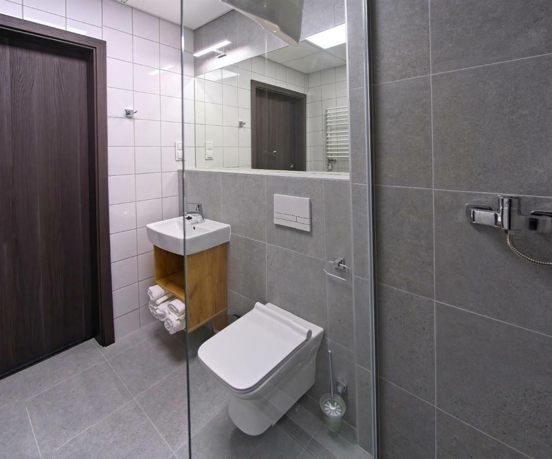 S7 Hotel Kielce Exterior foto