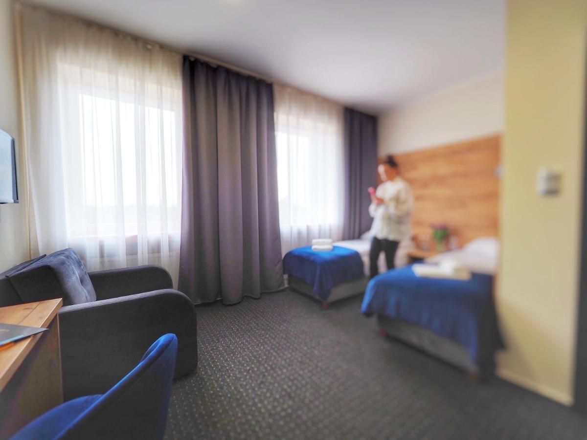 S7 Hotel Kielce Exterior foto